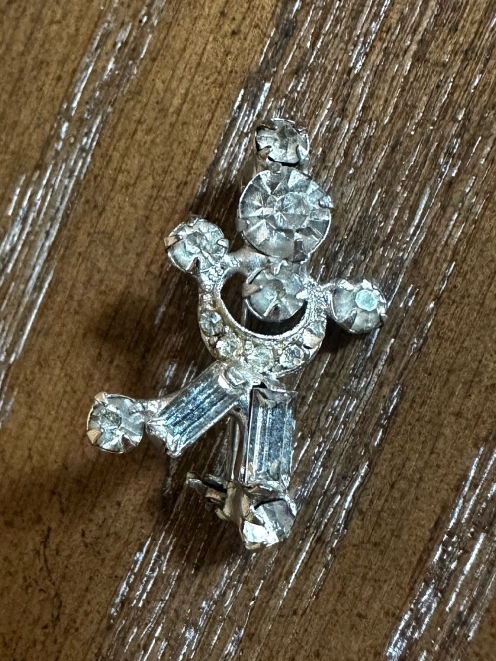Vintage Pin Bundle - Picture 3 of 7